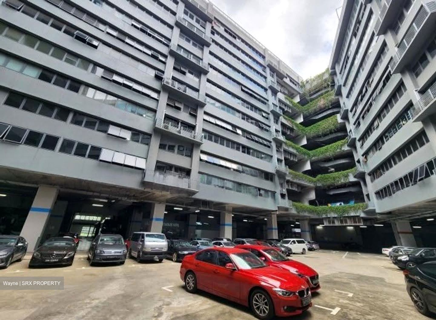 Carros Centre (D25), Factory #614482511